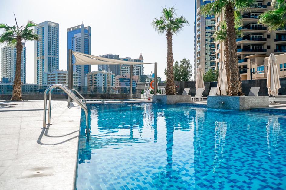 Higuests - Sparkle Towers 2 Dubai Dış mekan fotoğraf